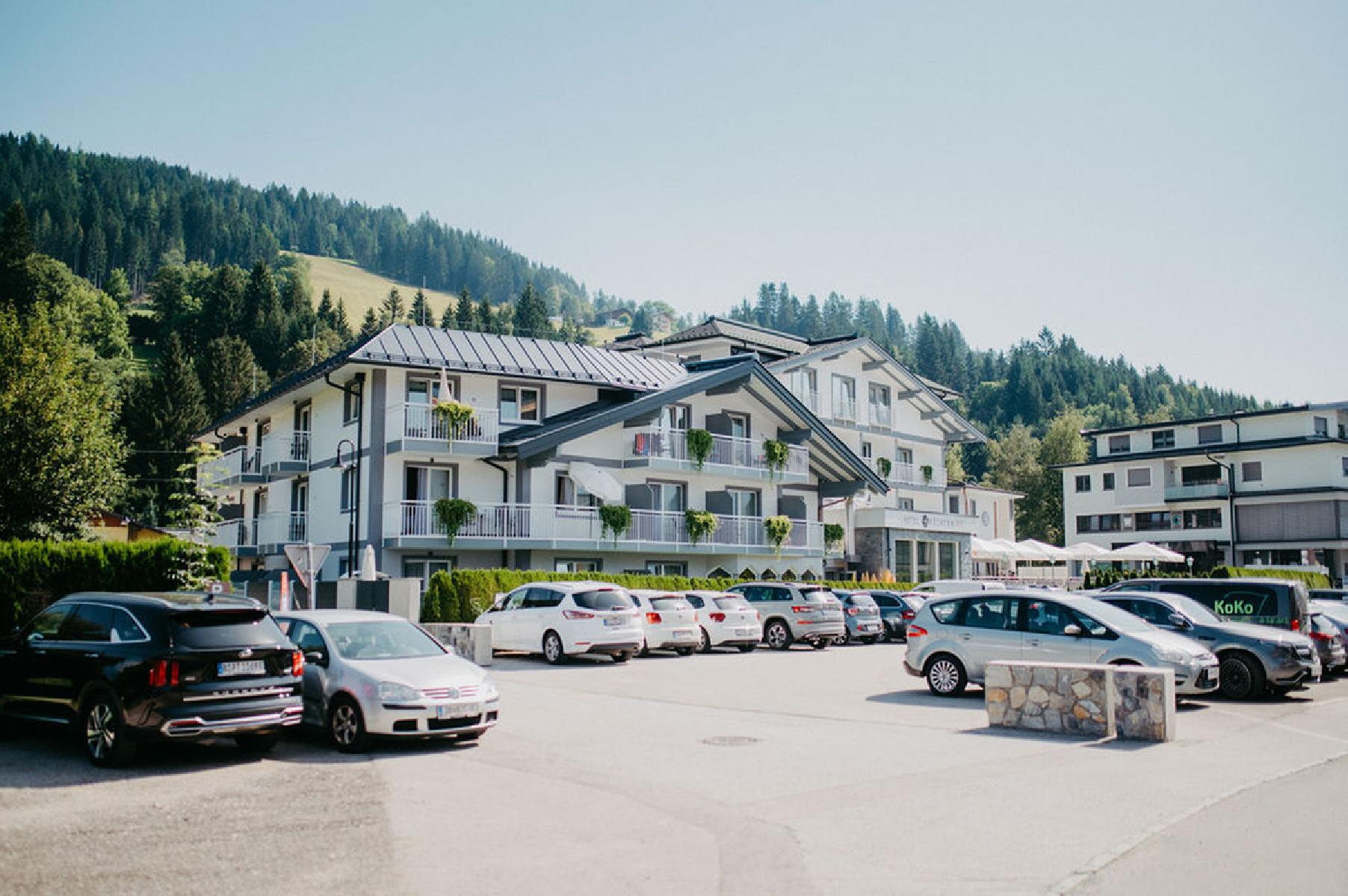 Apartment and Chalet