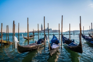 Venedig © Pixabay/MARTINOPHUC